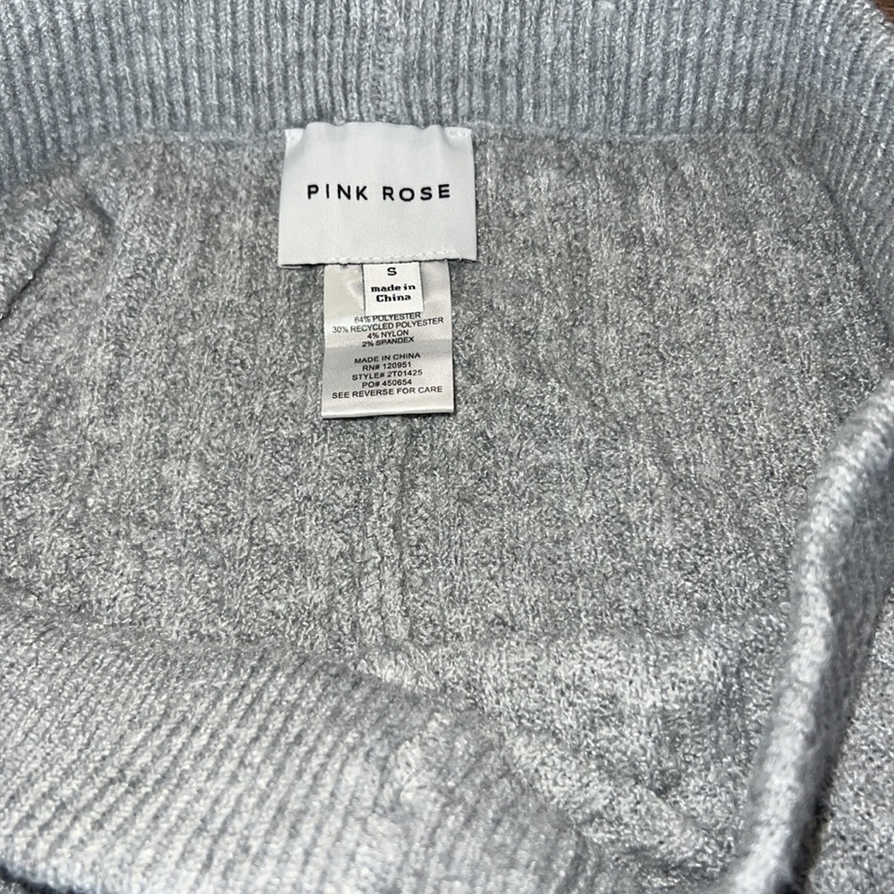 Pink Rose Sweater Set - Picture 4 of 8